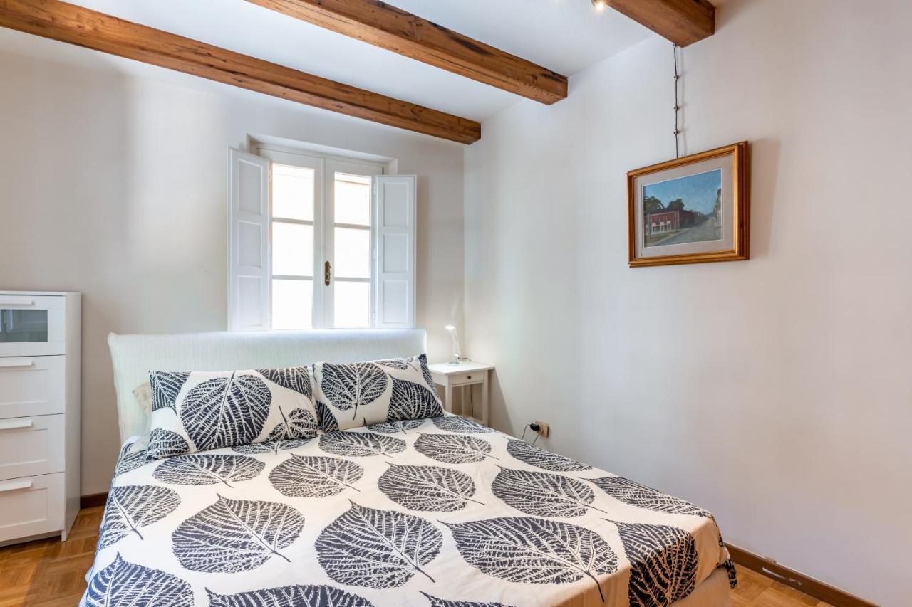 Piazza Napoleone Lovely Central Apartment ルッカ エクステリア 写真